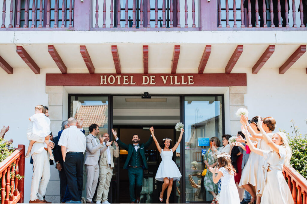 mariage hendaye espace maitena - photographe mariage civil - photographe mariage pays basque - photographe mariage landes - reportage mariage - photographe mariage ile Maurice - destination wedding photographes - domaine mariage pays basque - mariage mixte - Charline Photography 