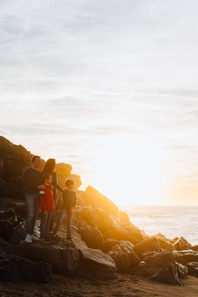 Séance photo famille - Photographe famille Pays basque Landes Biarritz Bayonne - Photographe famille lifestyle - Charline Photography