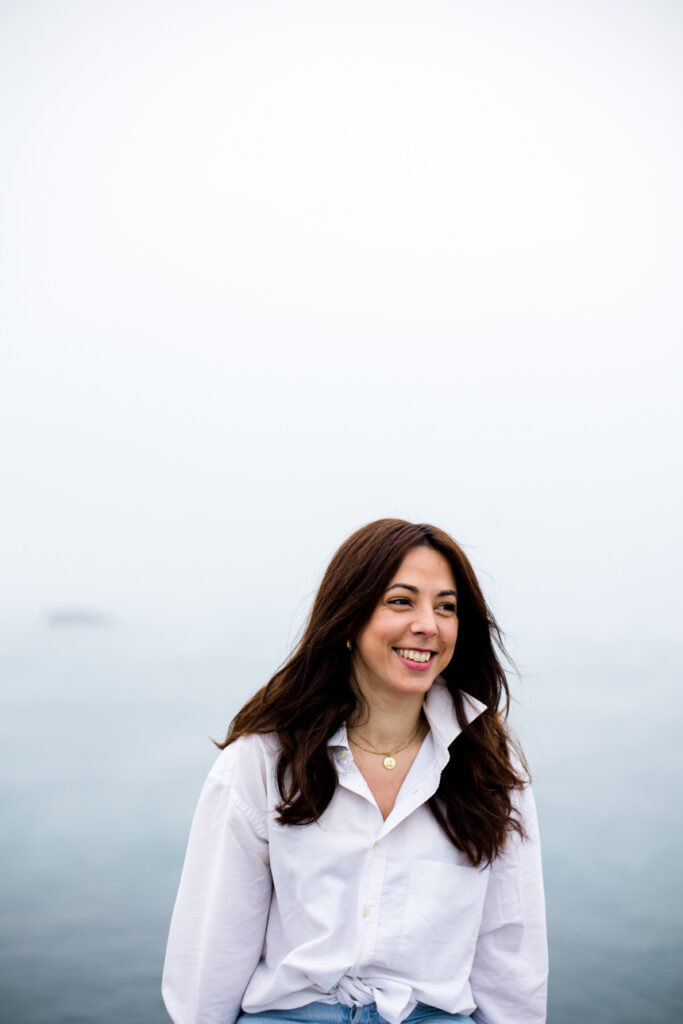 Séance photo portrait hiver sur la plage, Pays Basque