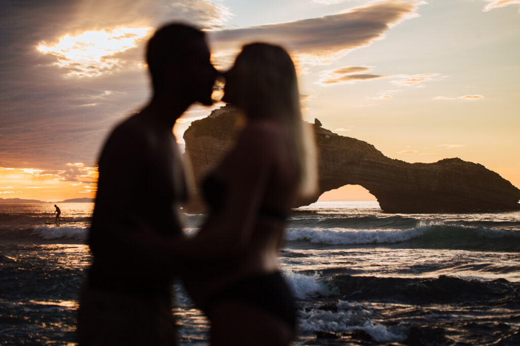 plage de Miramar à Biarritz avec surfeurs
